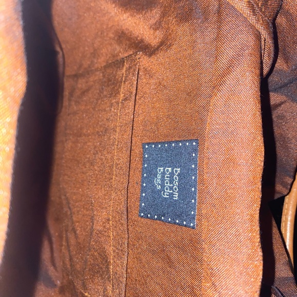 Bosom Buddy Bags “Nantucket “Elegant Black and Brown Woven Tote Bag - Picture 6 of 9